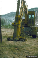 0976023