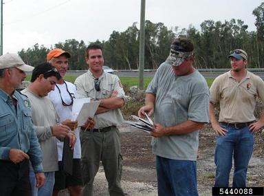 2011 Everglades CISMA Non-native Fish Roundup,    - 5440088